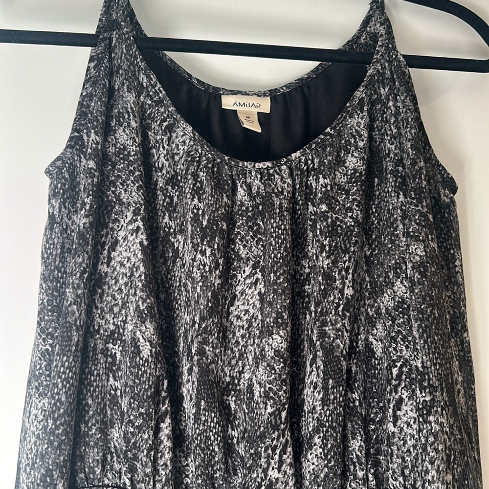 Amber cold-shoulder snakeskin black and grey mini dress - Picture 2 of 4